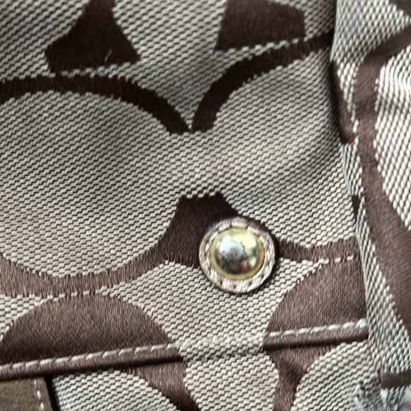 Authentic Coach handbag in brown/tan “C” monogram and gold sparkle accents - Picture 11 of 12